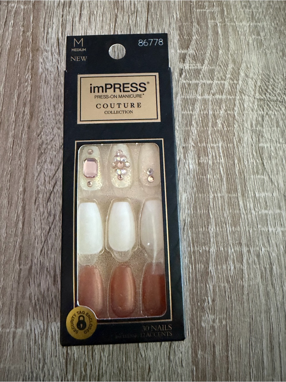 imPRESS Black & Gold Press-On Nail Kit